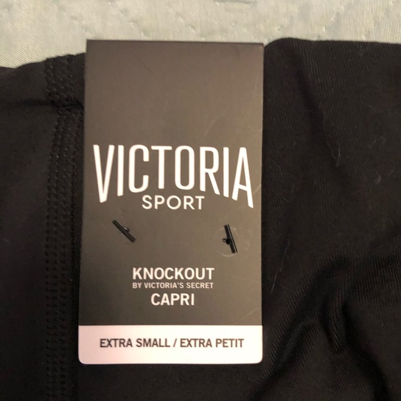 VICTORIA’S SECRET LEGGINGS - Picture 5 of 6